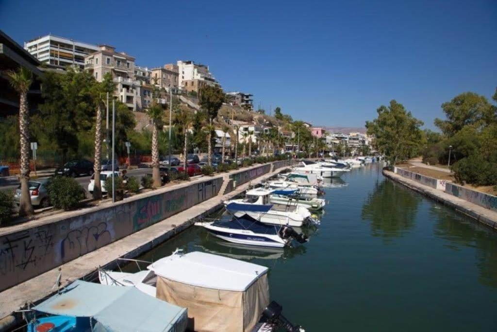 Lovely,Central, Spacious 2-Bedrooms Apartment Pireus Eksteriør bilde